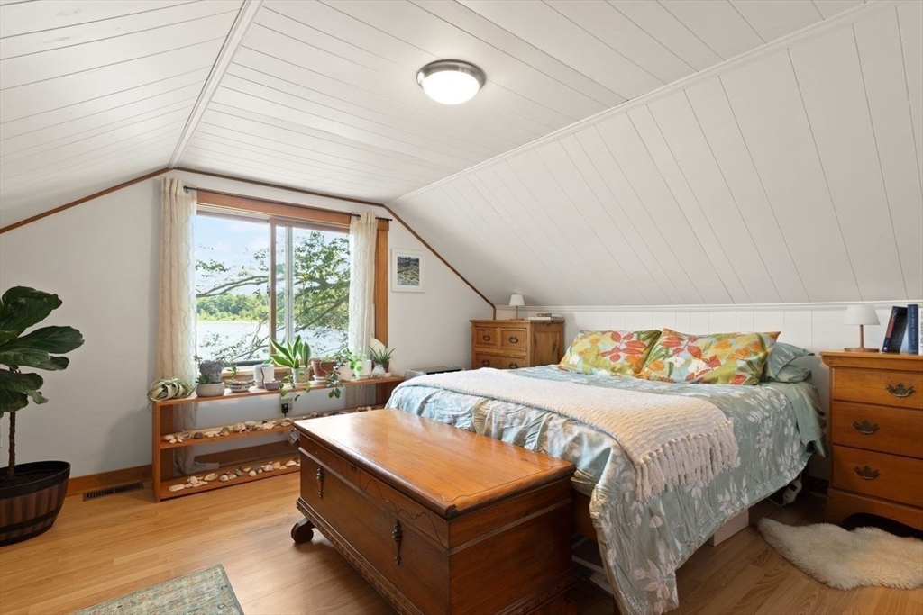 44 Lakeshore Dr, Essex, MA, 44 Lakeshore Dr, Essex, MA Photo #17