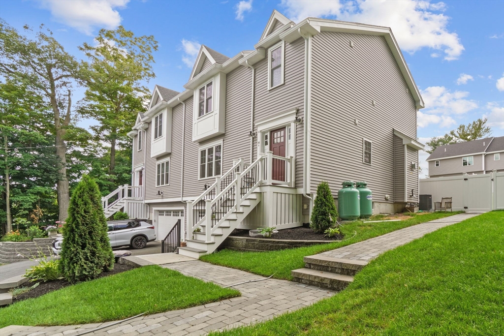 26 Atwood Ave A