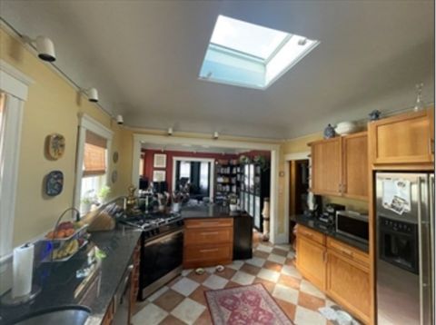 Photo of 18 Oakland St #3, Cambridge, MA 02139 (MLS # 73466797)