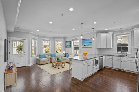 407 Pleasant St. 1A Melrose MA 02176