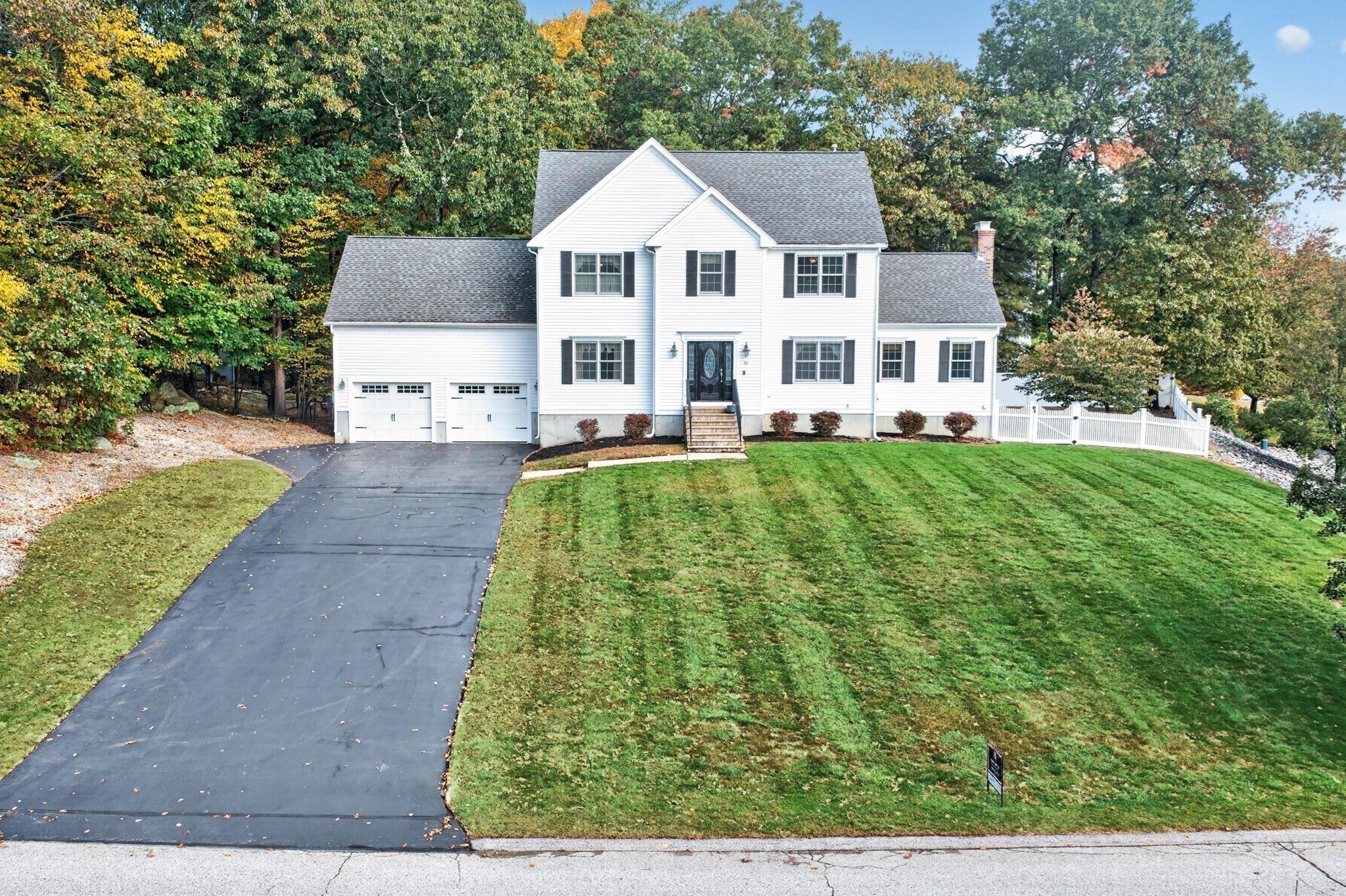 16 Hillcrest Rd