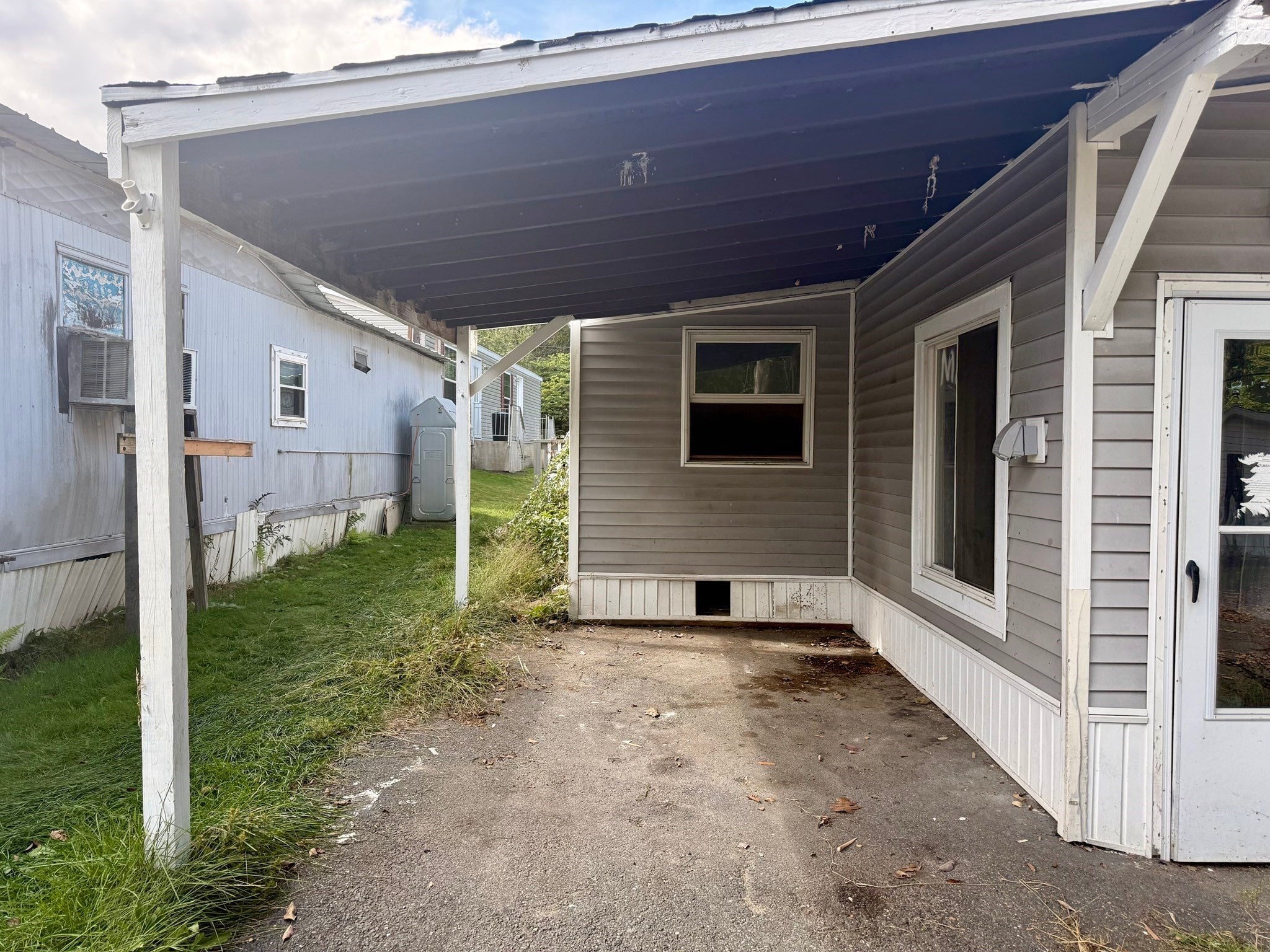 868 Southampton Rd 49