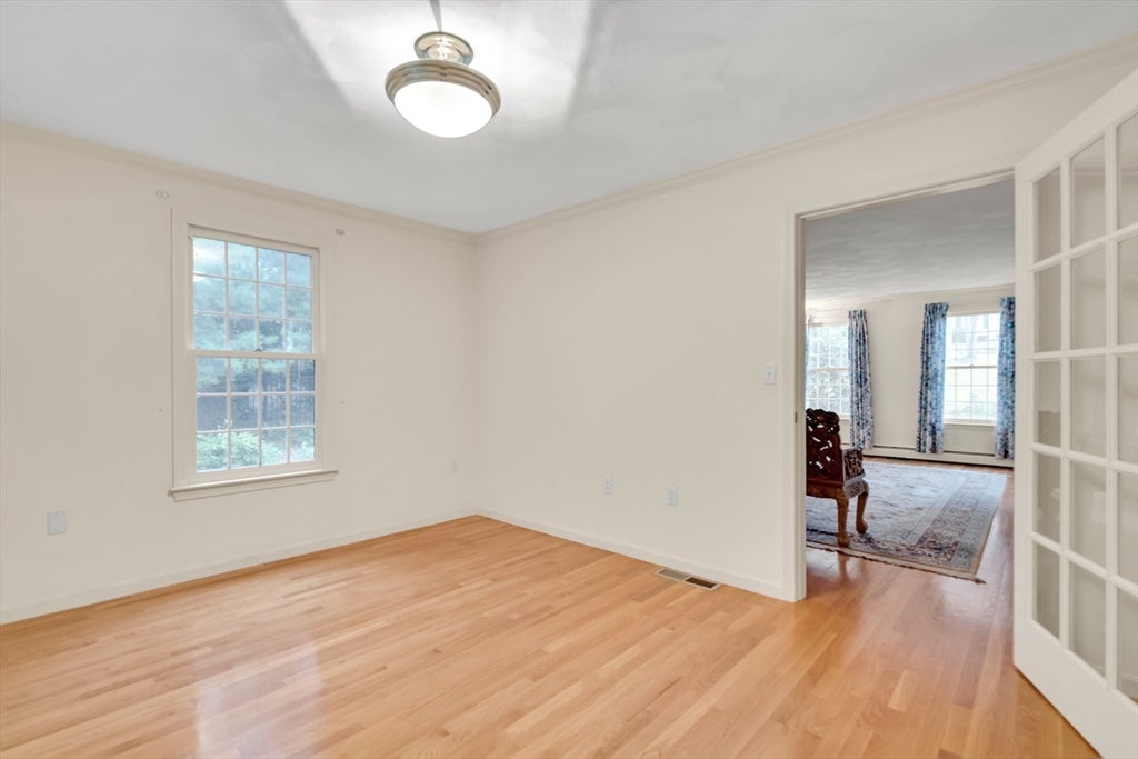 4 Crestview Rd, Bedford, MA, 4 Crestview Rd, Bedford, MA Photo #21
