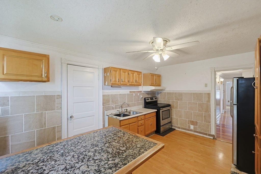 36-38 Gardena St, Boston, MA, 36-38 Gardena St, Boston, MA Photo #27