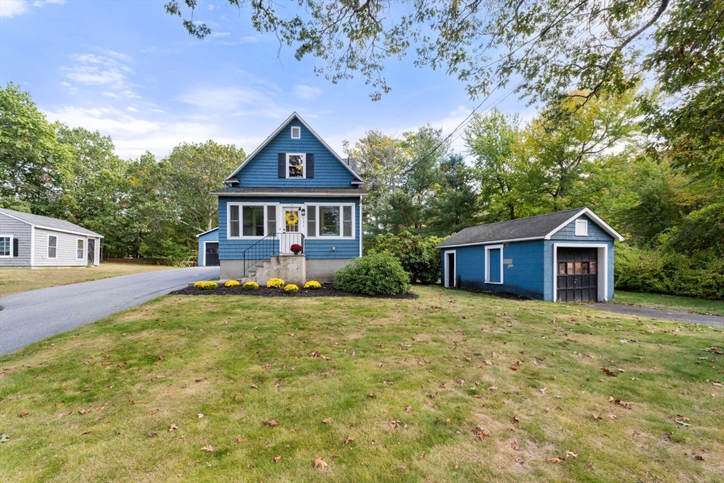 131 Montrose Avenue