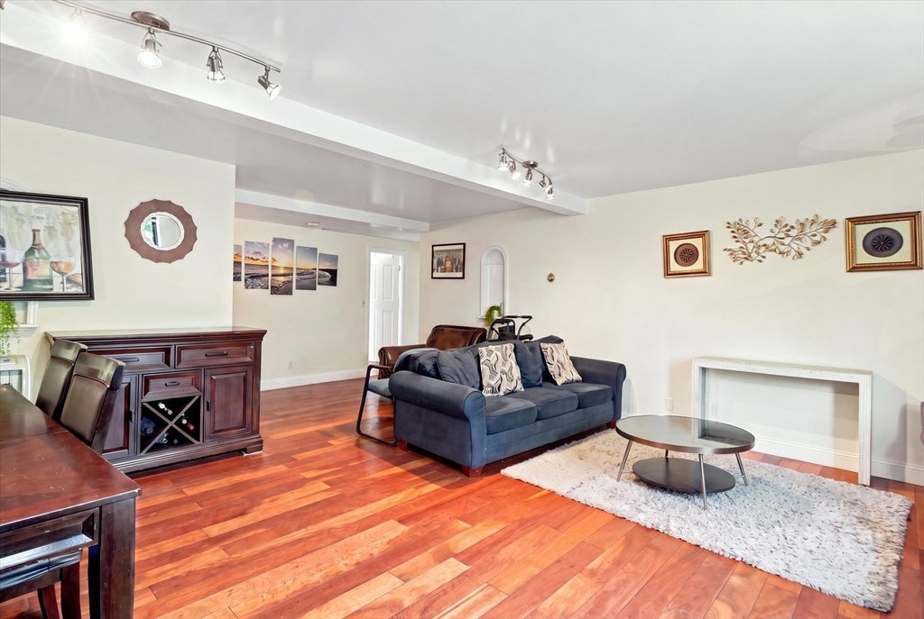 3 Longwood Dr #103, Andover, MA, 3 Longwood Dr #103, Andover, MA Photo #7
