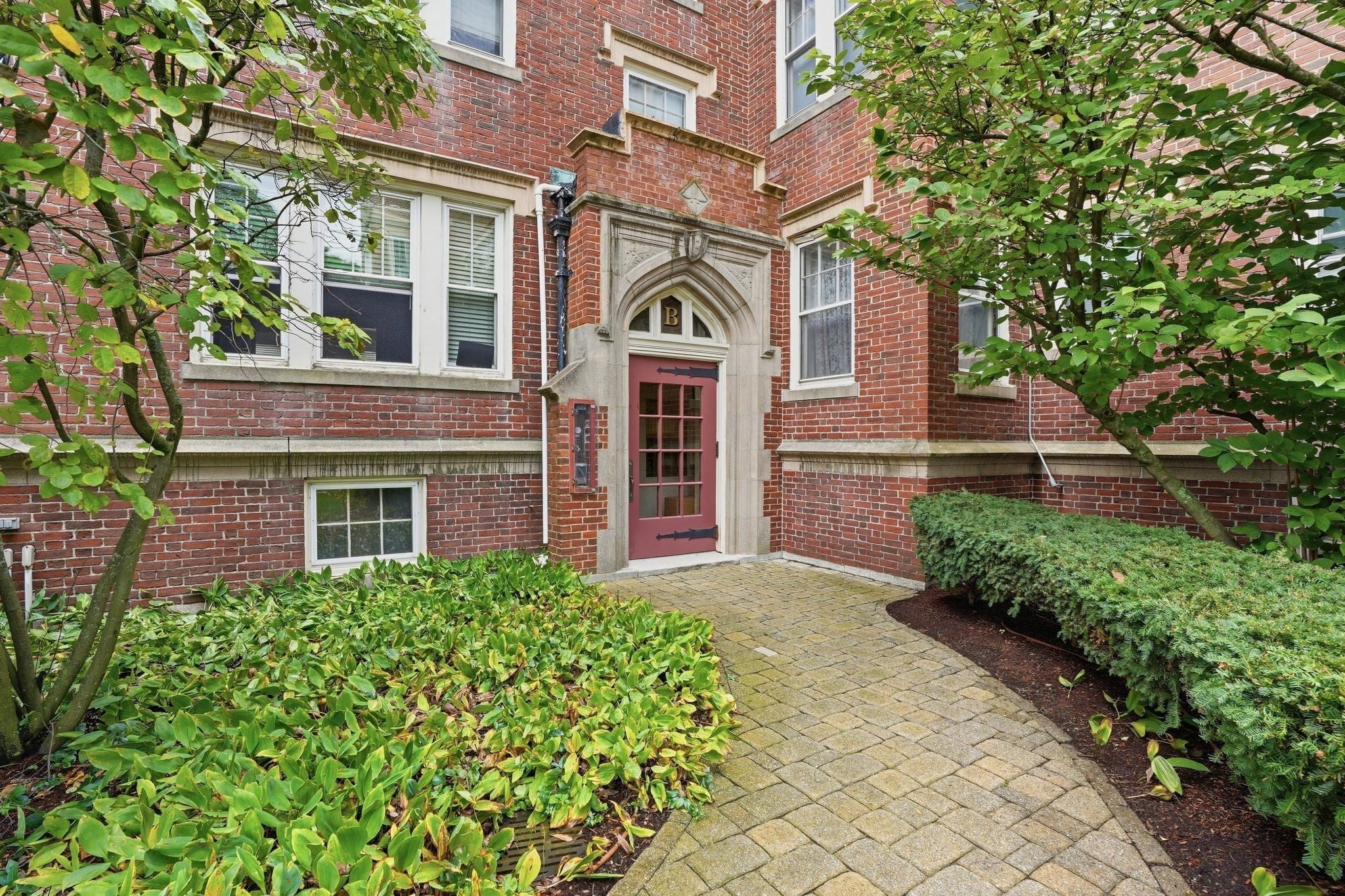 520 High St 13B