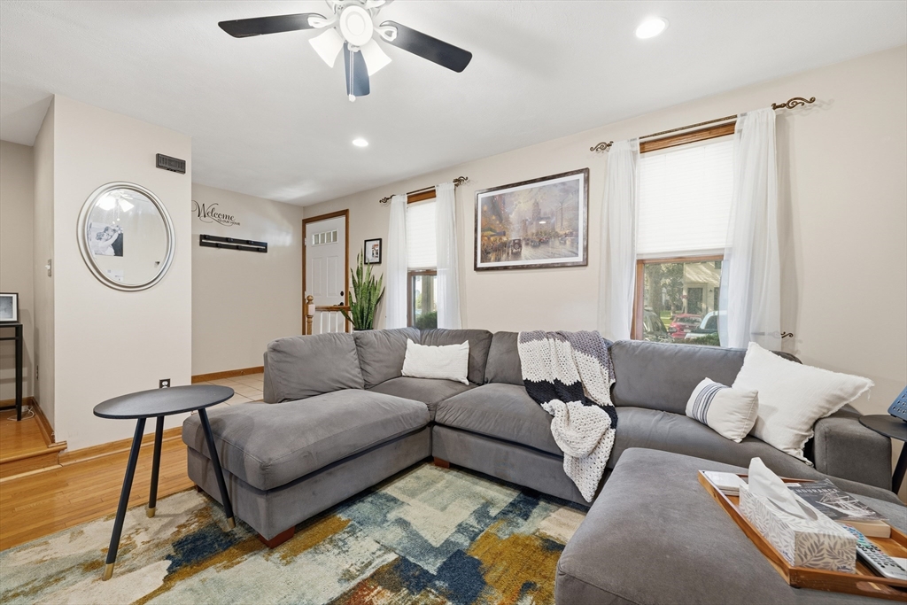 266 Wellman Ave 266