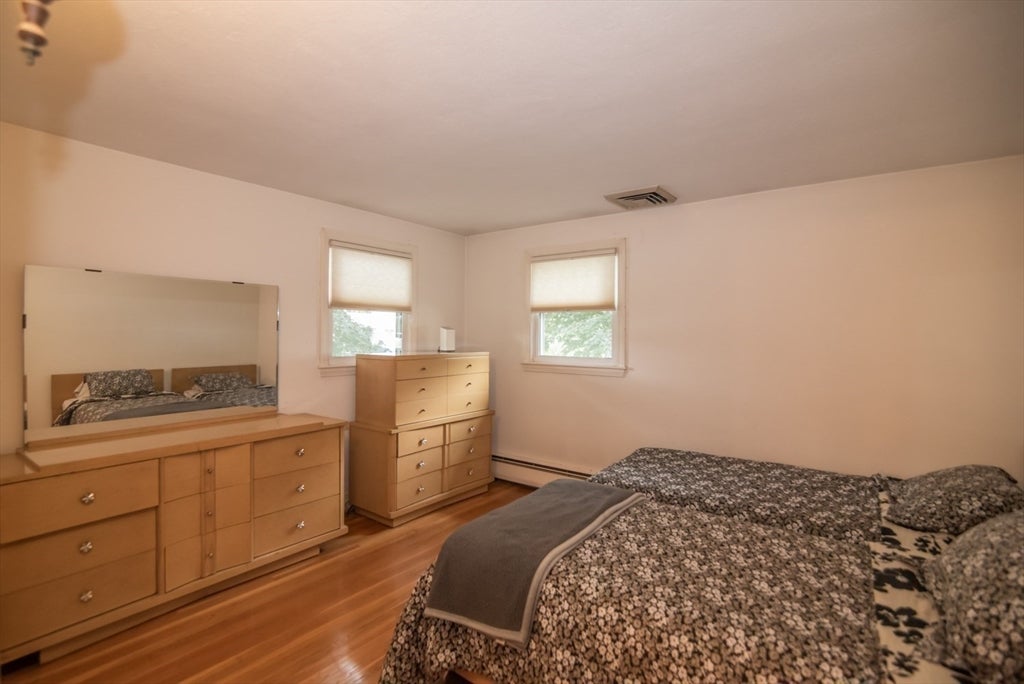 10 Magnolia Rd, Methuen, MA, 10 Magnolia Rd, Methuen, MA Photo #23