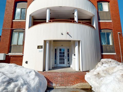 Photo of 11 Margin St #7, Lynn, MA 01905 (MLS # 73480619)