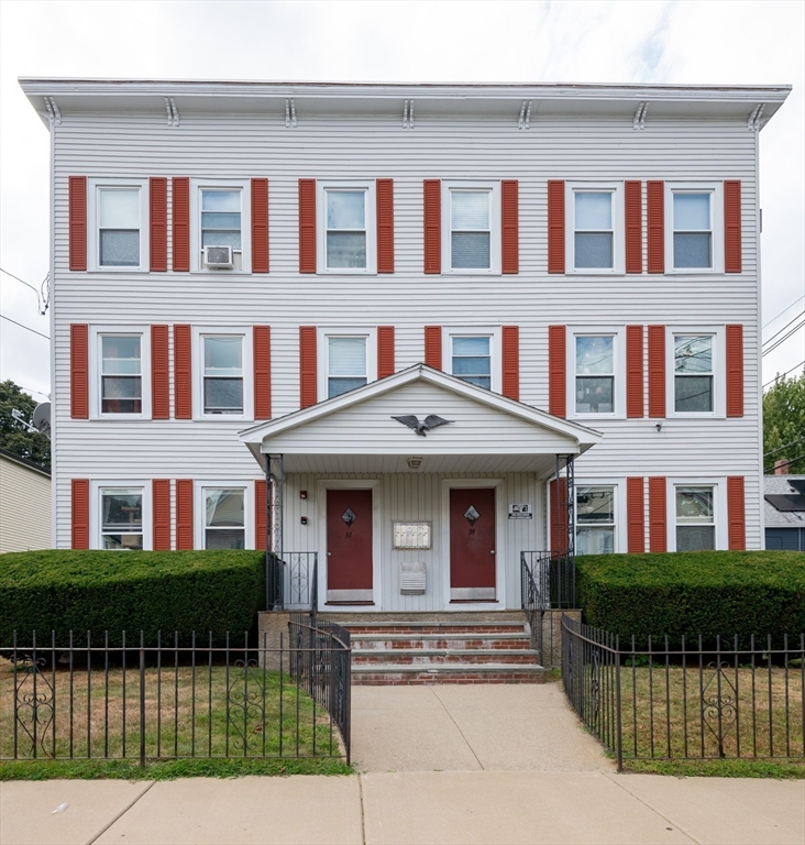 32 Almont St 32-1