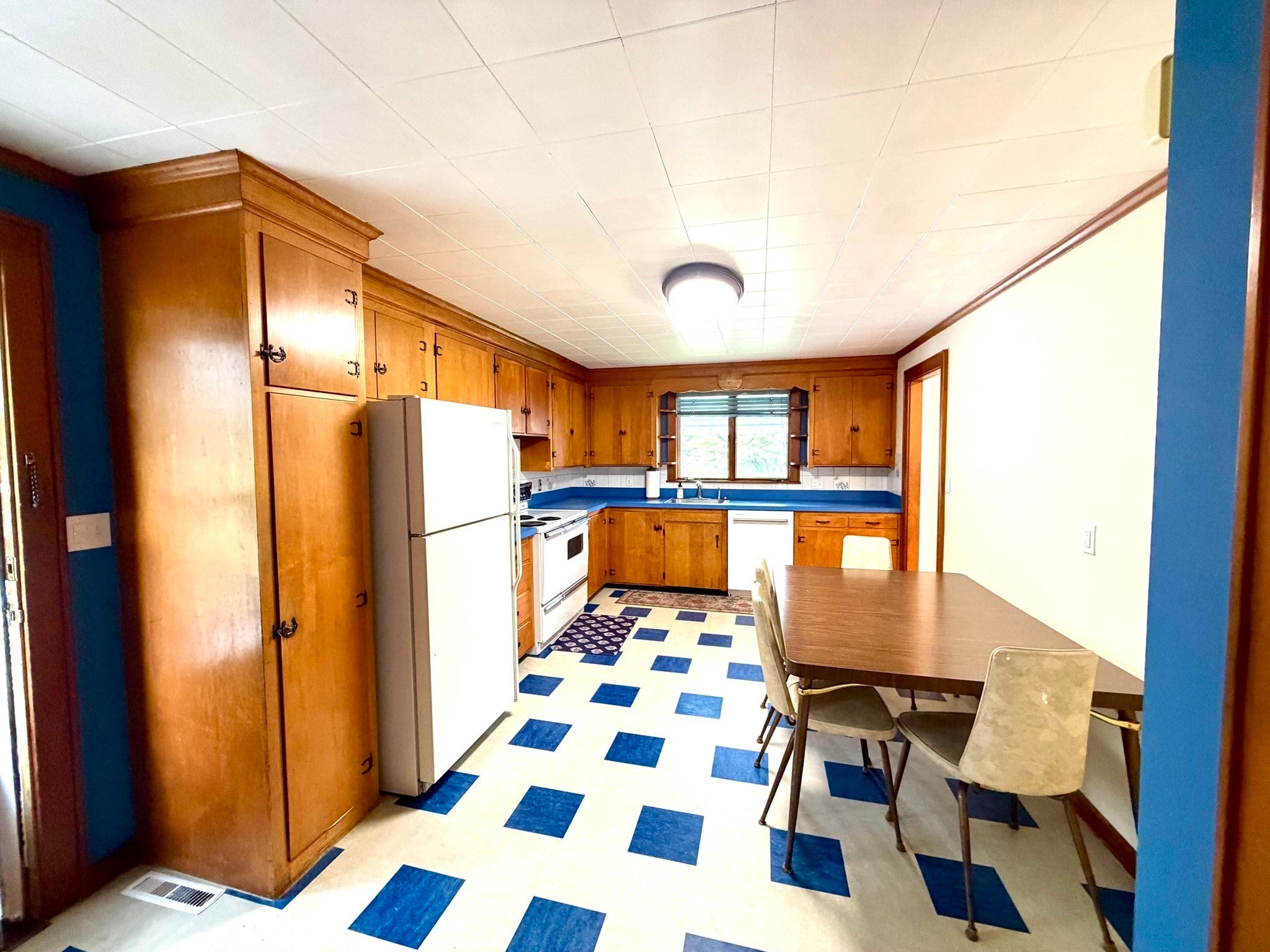 244 Grant St, Framingham, MA, 244 Grant St, Framingham, MA Photo #4