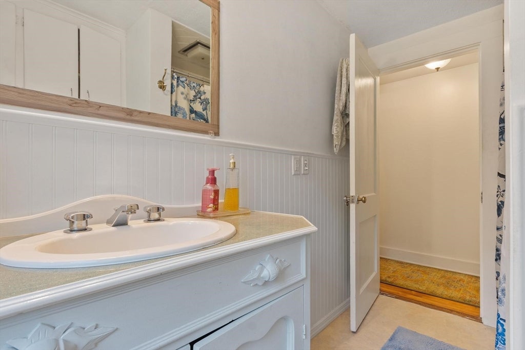 366 Allen Rd, Belchertown, MA, 366 Allen Rd, Belchertown, MA Photo #16