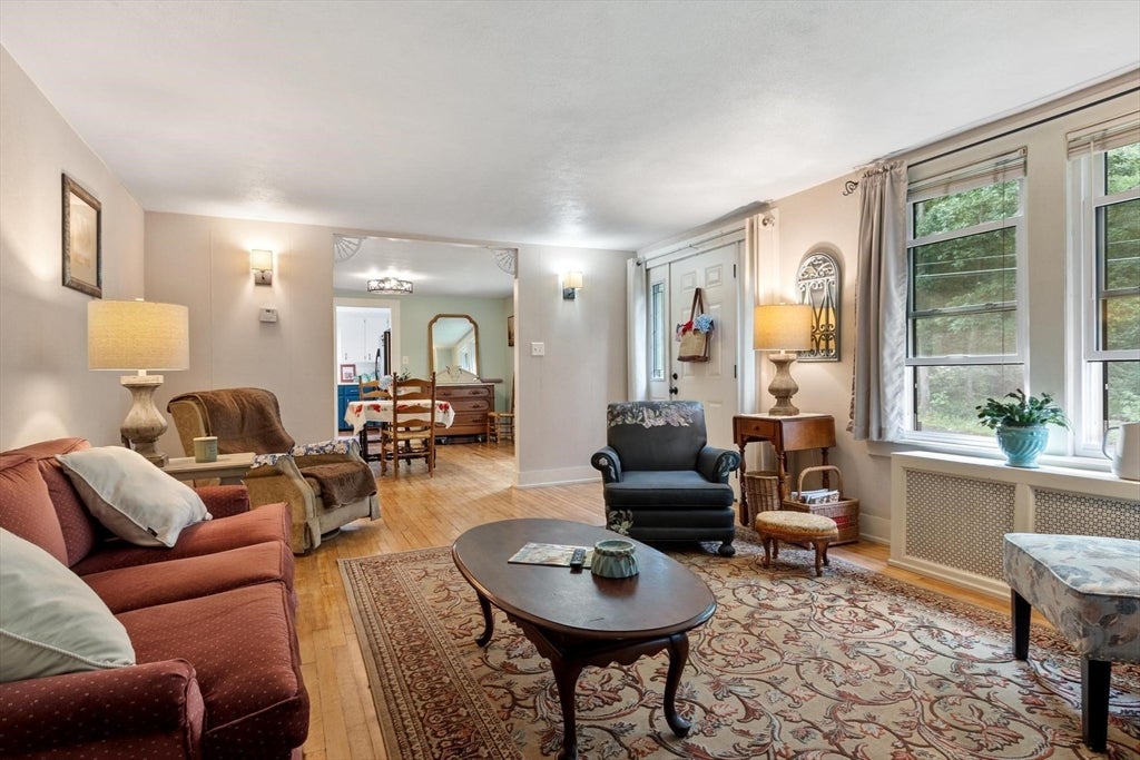 366 Allen Rd, Belchertown, MA, 366 Allen Rd, Belchertown, MA Photo #6