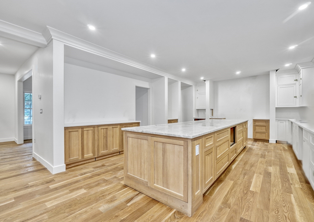 11 Viking Rd