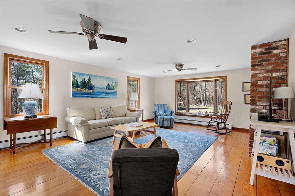 212 Taylor Rd