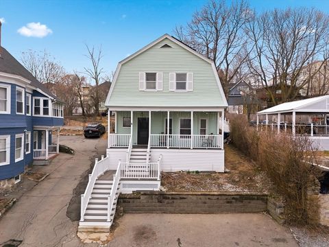 6 Cranshaw Pl Lawrence MA 01841
