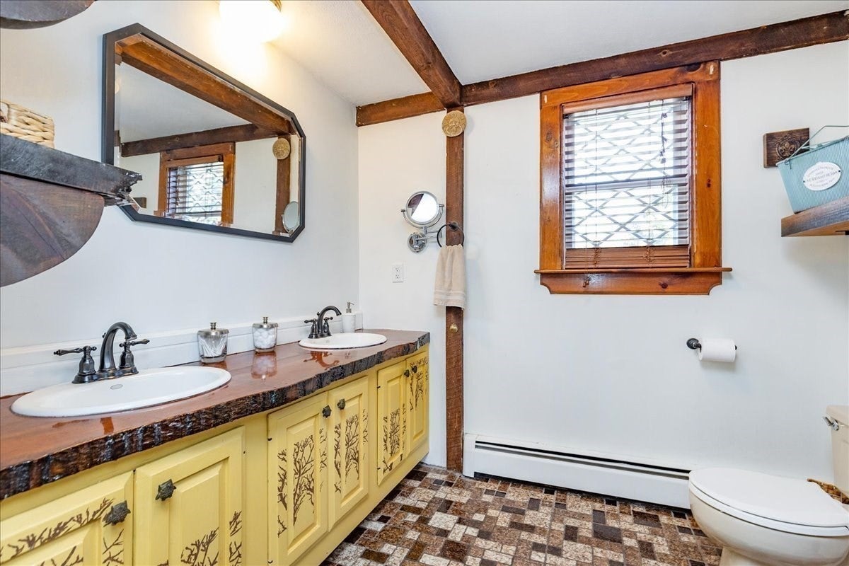 4 Emerald Ave, Salem, MA Photo #20