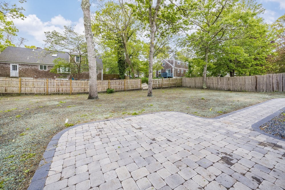 7 Sandy Ln