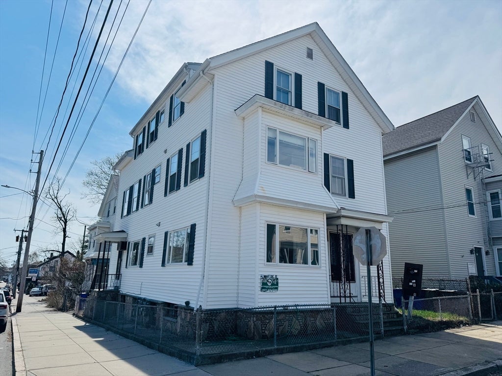 631 Walnut St, Fall River, MA, 631 Walnut St, Fall River, MA Photo #39