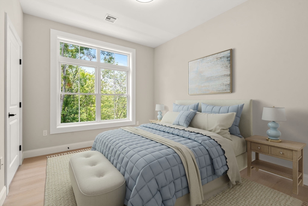 7 Cross St U303