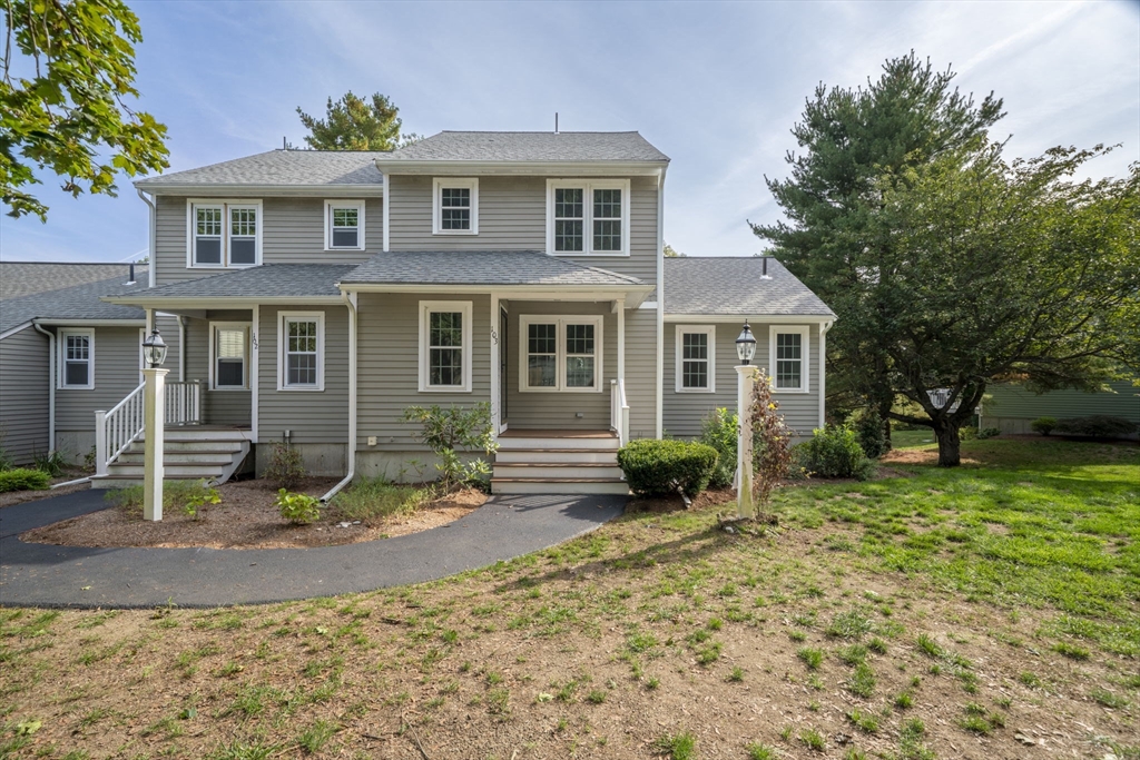 103 Laurelwood Dr 103