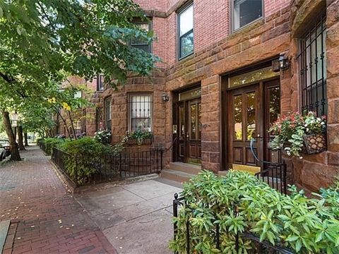 Photo of 7 Follen St #2, Boston, MA 02116 (MLS # 73511574)