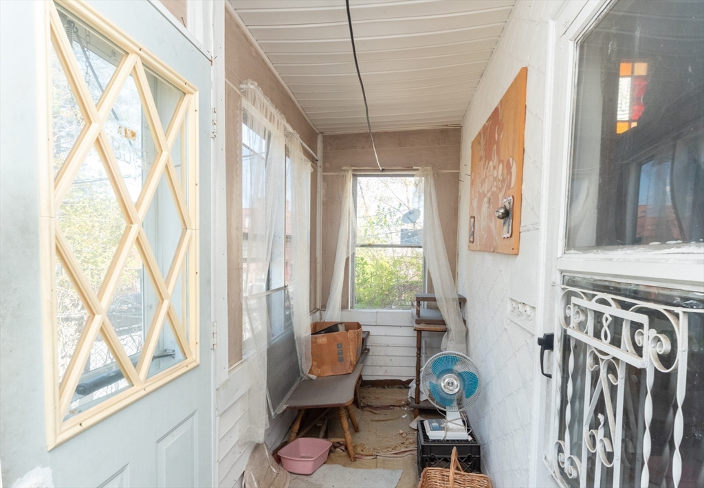 18 Pearl St