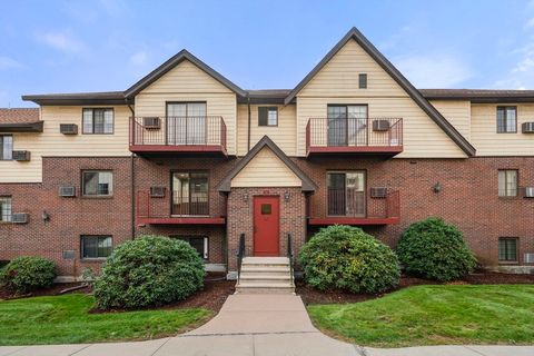 11 Royal Crest Dr 5 Randolph MA 02368