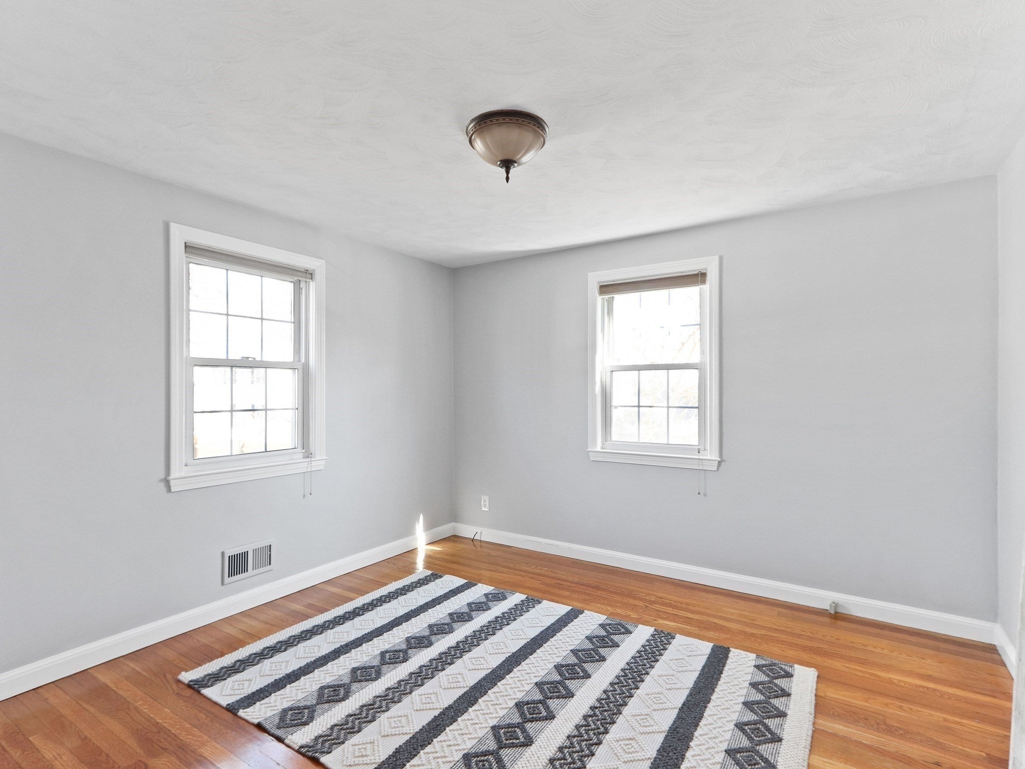 45 Redwood Drive, Norwood, MA Photo #10