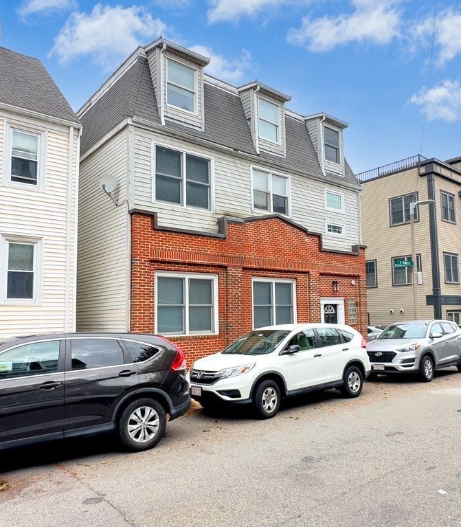 550 E 3rd Street