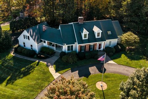Photo of 10 Forest Glade Dr, Wilbraham, MA 01095 (MLS # 73448206) Photo of 10 Forest Glade Dr, Wilbraham, MA 01095 (MLS # 73448206)