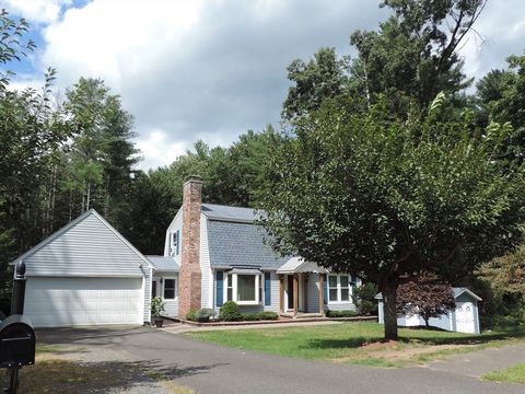 96 Logtown Rd Amherst MA 01002