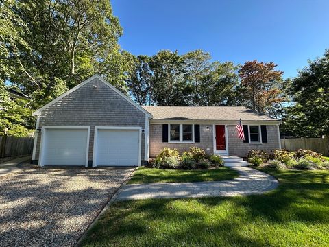 9 Victory Ln Yarmouth MA 02664