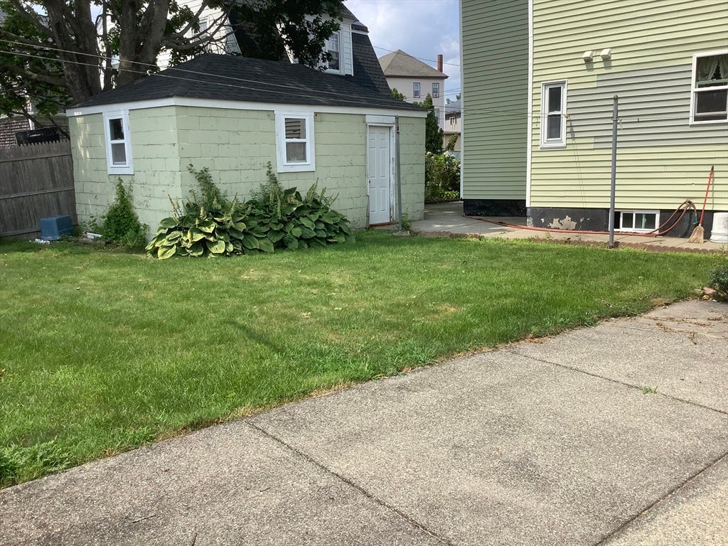 28 Gosnold St, New Bedford, MA, 28 Gosnold St, New Bedford, MA Photo #18