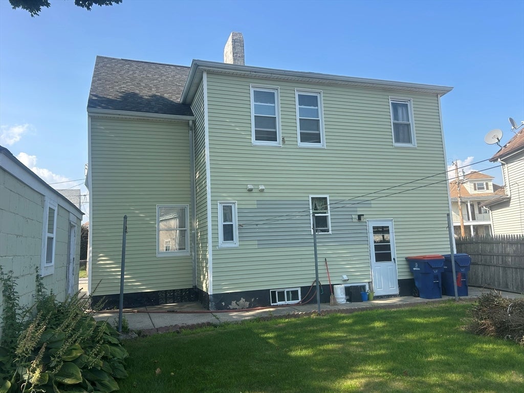 28 Gosnold St, New Bedford, MA, 28 Gosnold St, New Bedford, MA Photo #2