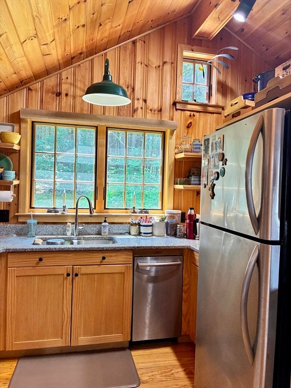12 Lambs Cove Rd, Phillipston, MA, 12 Lambs Cove Rd, Phillipston, MA Photo #14