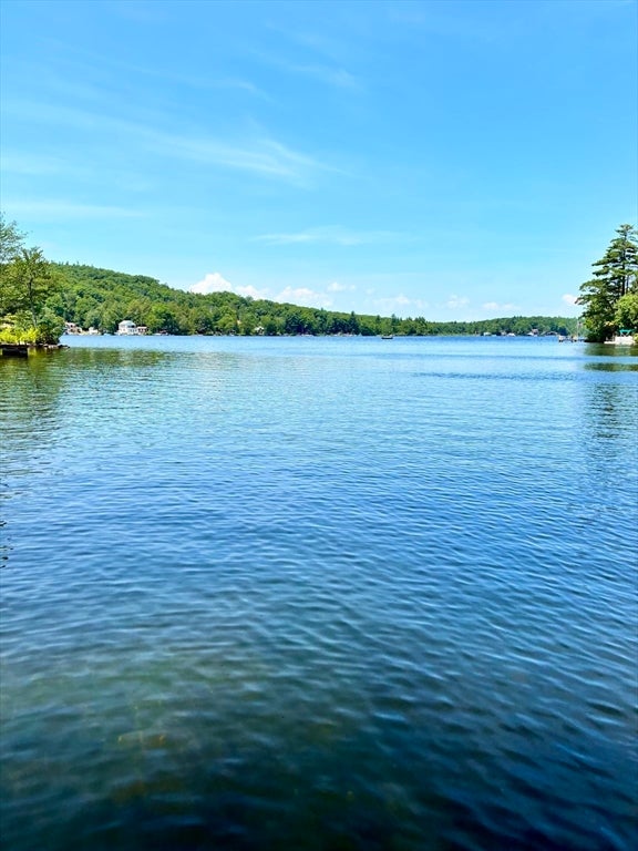 12 Lambs Cove Rd