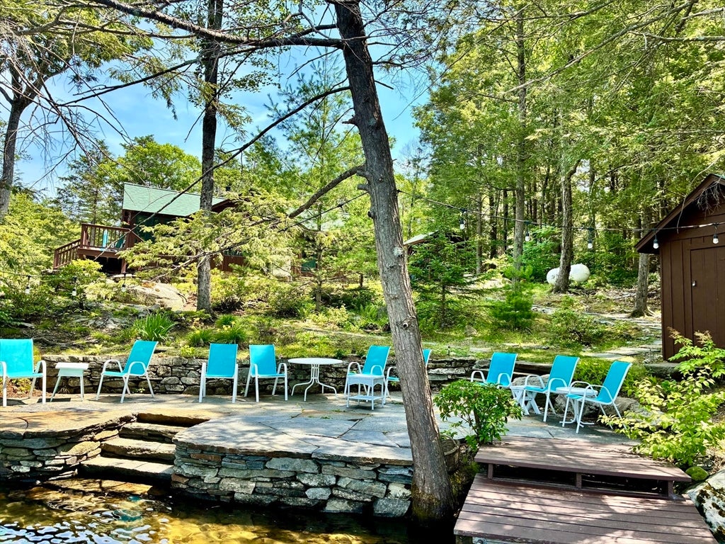 12 Lambs Cove Rd