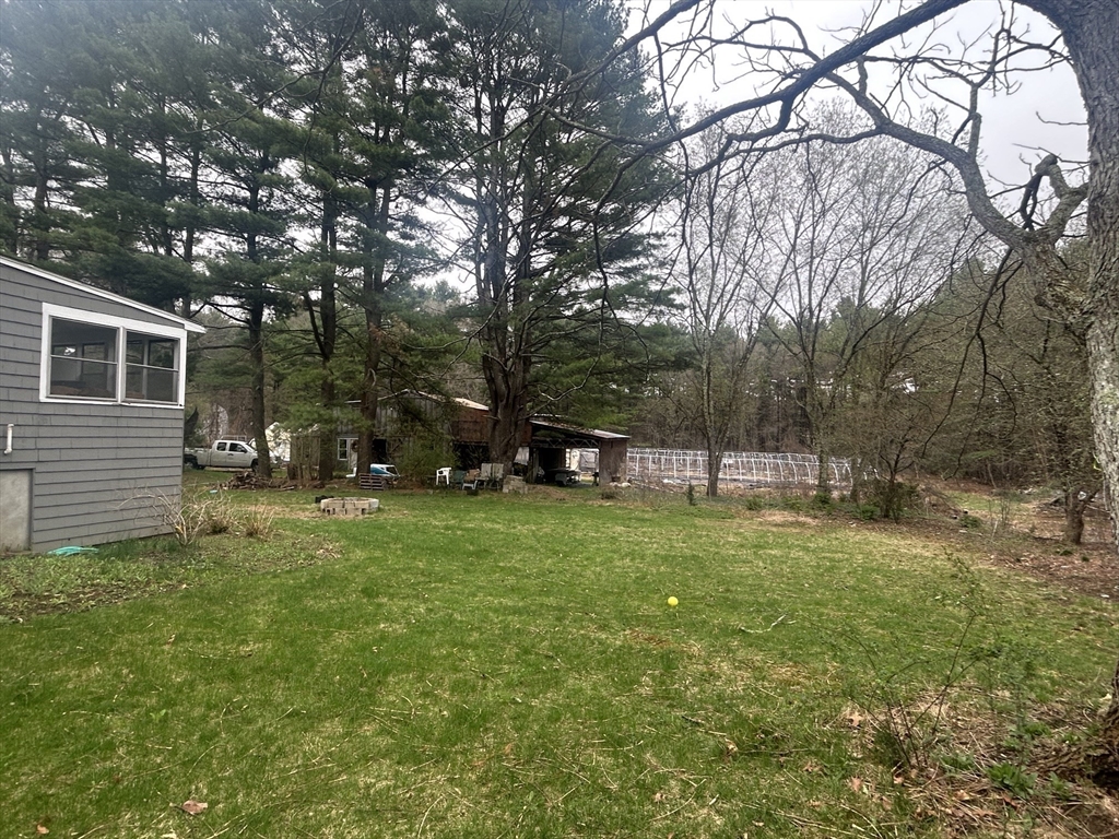 172 Village St