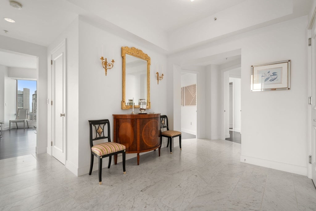 1 Avery St #PH2B, Boston, MA Photo #23