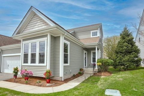 Photo of 22 Quail Ridge Dr #22, Acton, MA 01720 (MLS # 73510135)