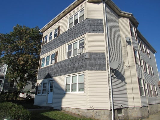 52 PLANTATION ST APT 3, WORCESTER, MA 01604 - Image 886e7cbd9df1e8db178253db4edbc6ff/721014016