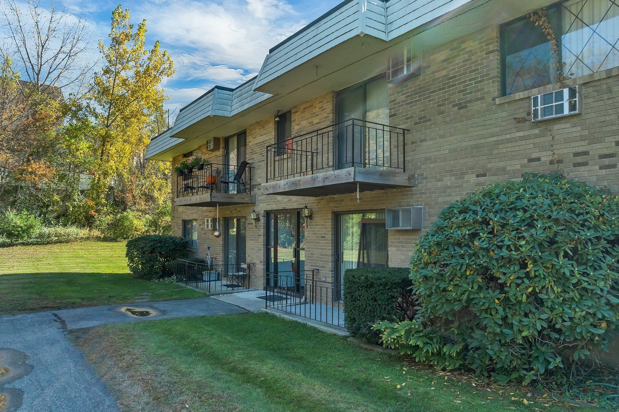 395 Merrimack St 26