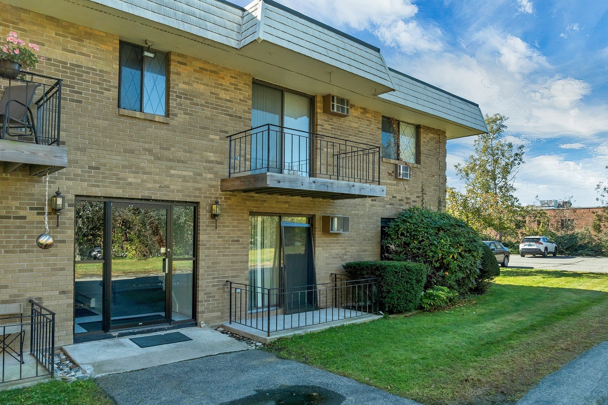 395 Merrimack St 26