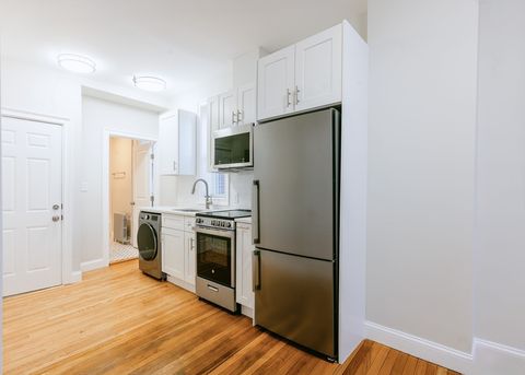 Photo of 37 Joy St #12, Boston, MA 02114 (MLS # 73478028)
