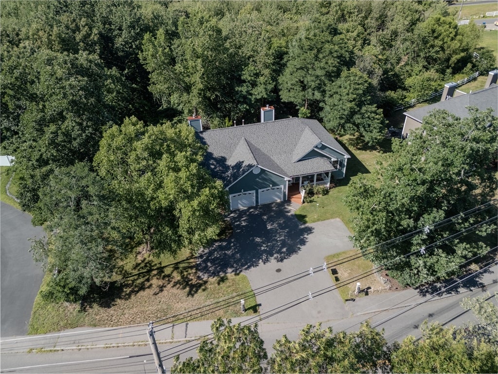 822 Methuen St #822, Dracut, MA Photo #26