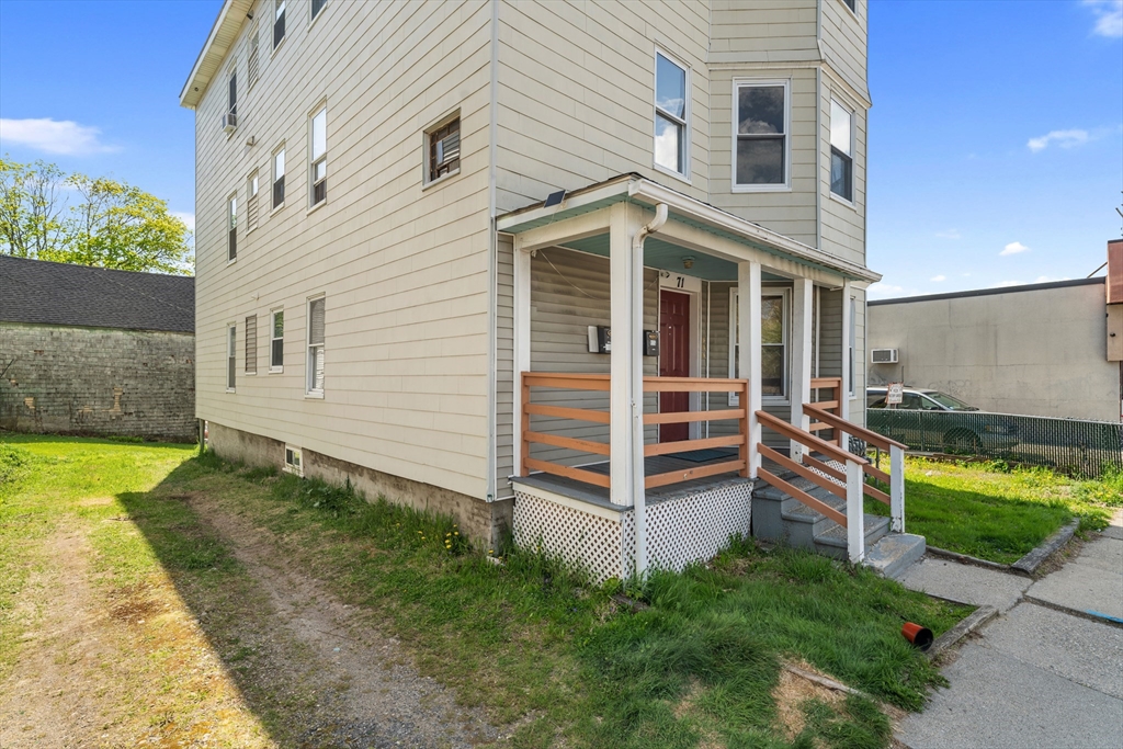 71 Maywood St