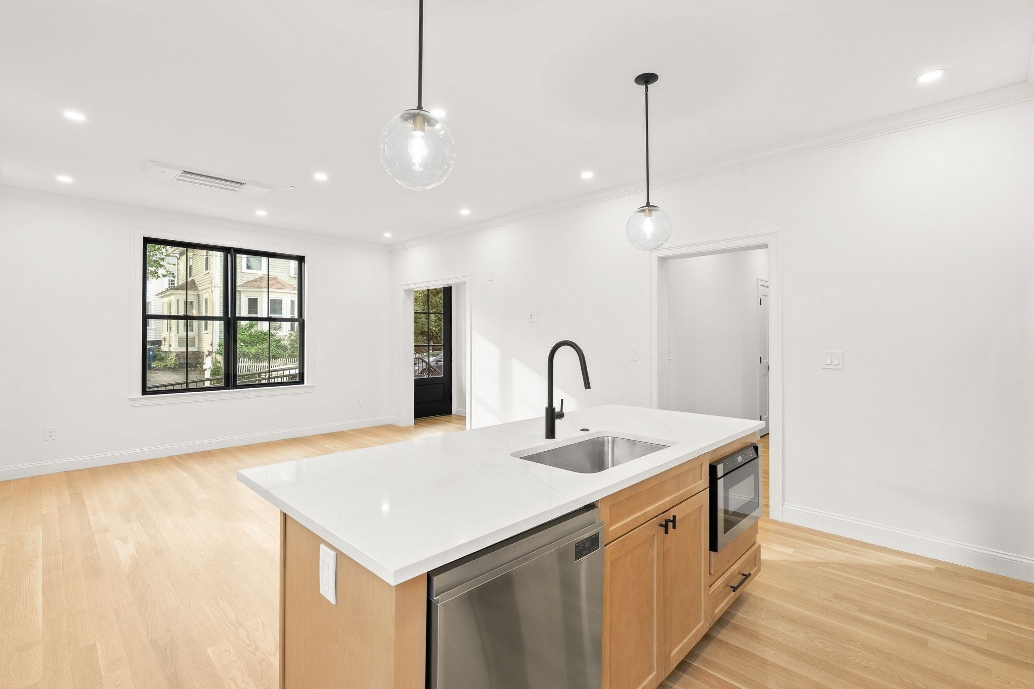 27 Shepard St #1, Boston, MA, 27 Shepard St #1, Boston, MA Photo #12