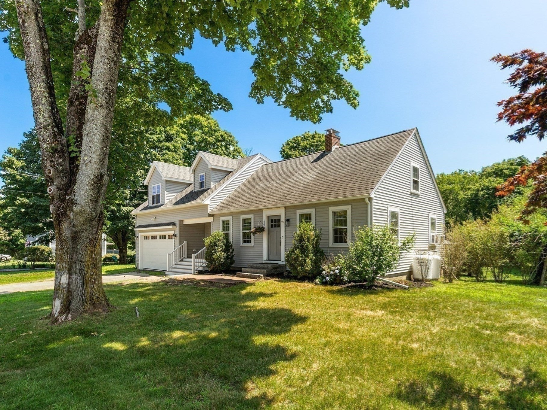 67 Maple St